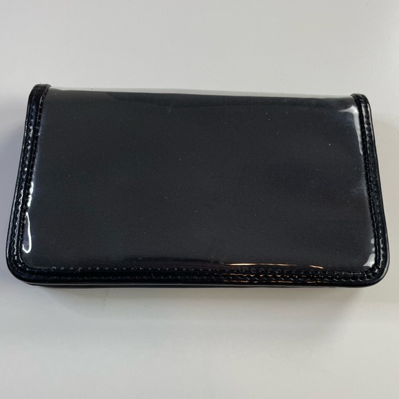 BUXTON Black Patent ID Credit Card Wallet Purse - Picture 3 of 10